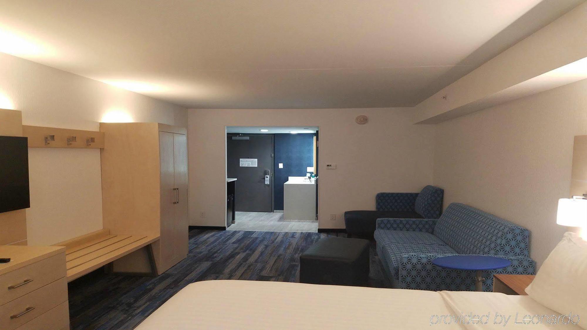 Holiday Inn Express - Williamsburg Busch Gardens Area By Ihg Екстер'єр фото